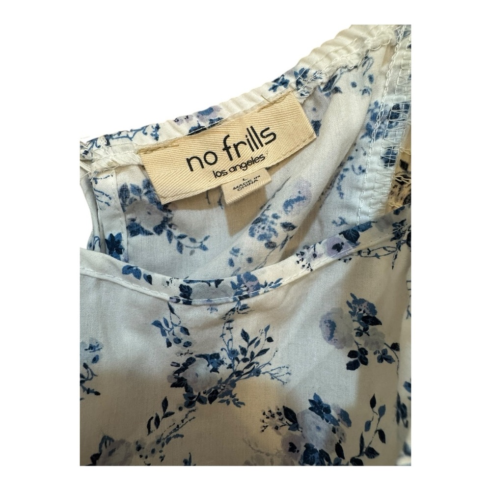Floral Ruffle Sleeveless Top - Picture 3 of 3